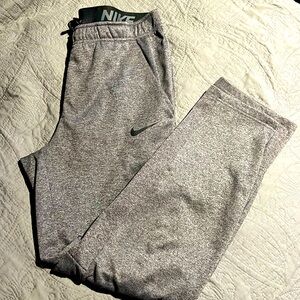 MENS NIKE DRY FIT sweatpants. Tapered ankle. Size medium. Worn once